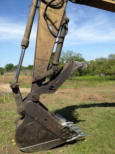 Used 2002 CATERPILLAR 320C L - EXCAVATORS