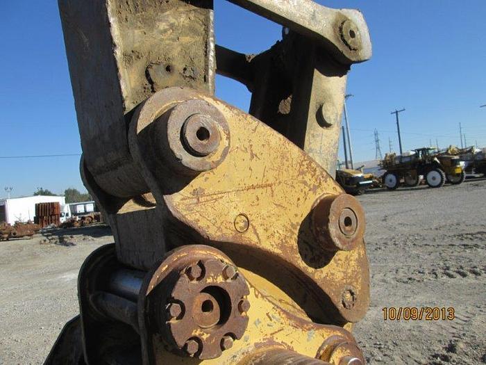 Used CATERPILLAR 330CL - EXCAVATORS