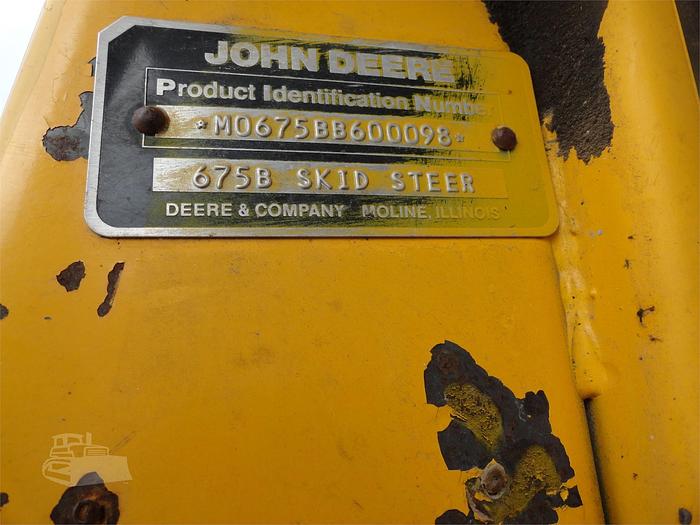 Used 1990 JOHN DEERE 675B - SKID STEER LOADERS