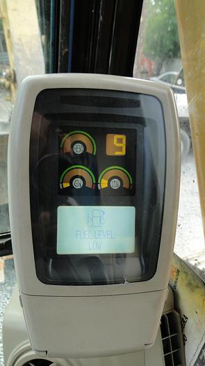 Used 2006 CATERPILLAR 320CL - EXCAVATORS