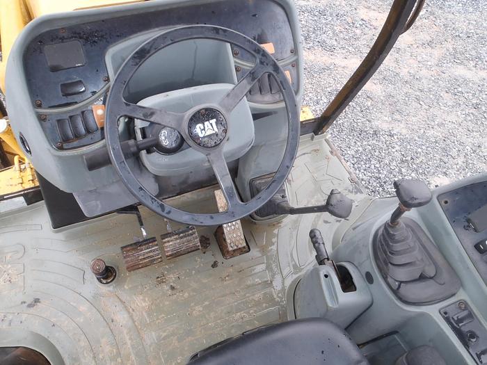 Used 2001 CATERPILLAR 416D - BACKHOES