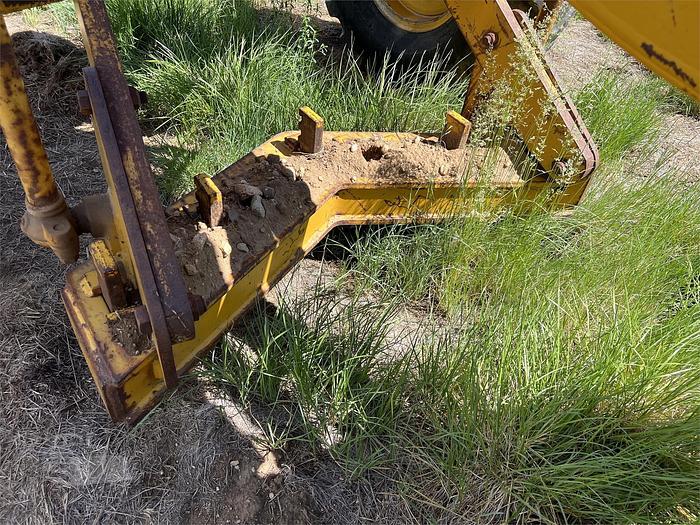 Used CATERPILLAR 12F - MOTOR GRADERS