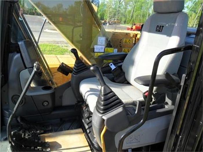 Used 2011 CATERPILLAR 320D - EXCAVATORS