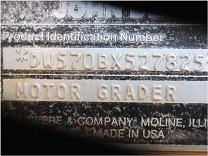 Used 1990 JOHN DEERE 570B - MOTOR GRADERS