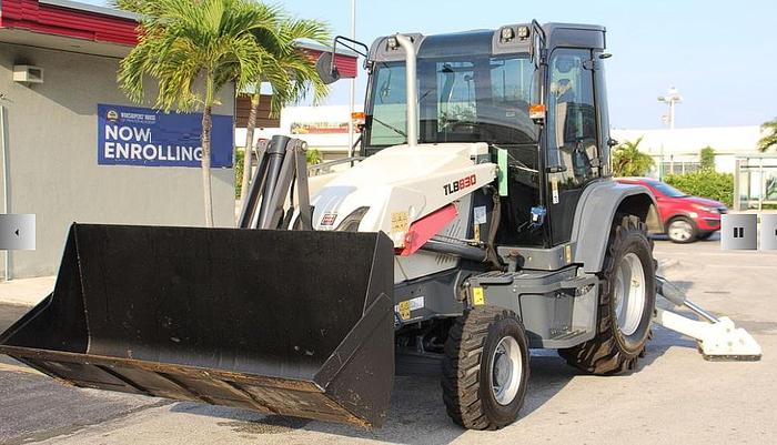 Used TEREX TLB830 - BACKHOES