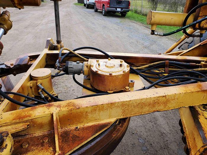 Used 1974 CATERPILLAR 12G - MOTOR GRADERS