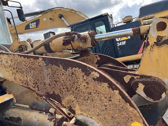 Used 2009 CATERPILLAR 938H - WHEEL LOADERS