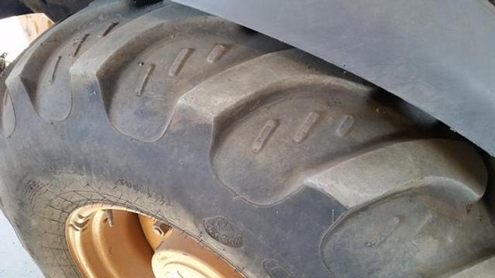 Used 2004 CASE 580M - BACKHOES