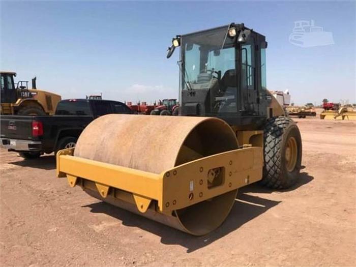 Used 2012 CATERPILLAR CP533E - COMPACTORS