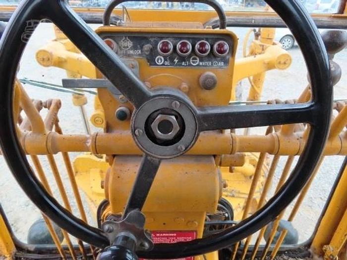 Used 1978 CATERPILLAR 140G - MOTOR GRADERS