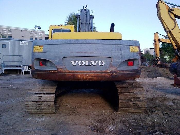 Used 2004 VOLVO EC240 - EXCAVATORS