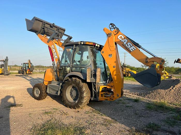 Used 2014 CASE 580 SN - BACKHOES