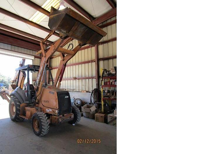 Used 2004 CASE 580M - BACKHOES