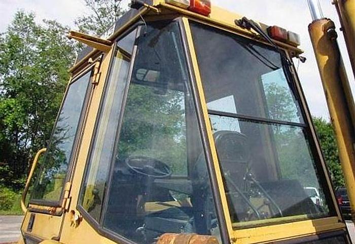 Used 1986 CATERPILLAR 416 - BACKHOES