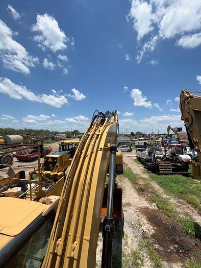 Used 2011 CATERPILLAR 320D - EXCAVATORS