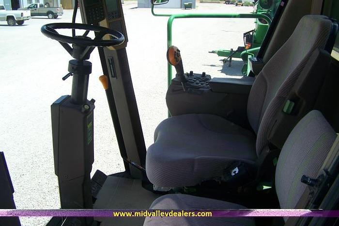 Used 2005 JOHN DEERE 9760 STS - COMBINES