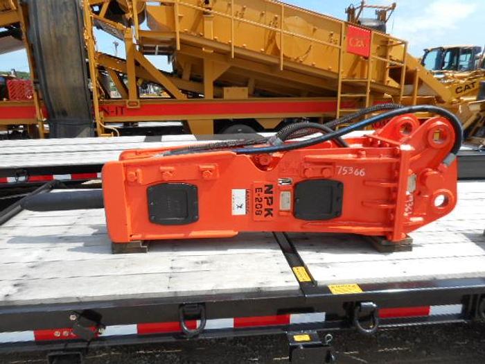 Used 2003 NPK E208 - HAMMER / BREAKER - HYDRAULIC