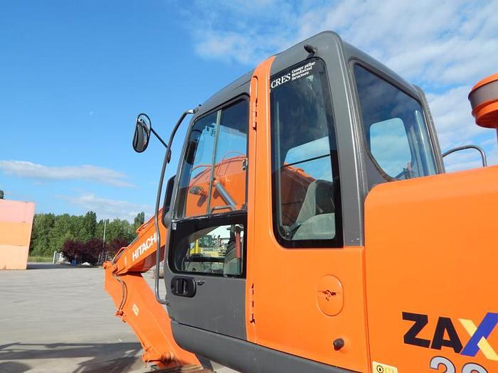 Used HITACHI-DEERE 230CL - CAB, EROPS