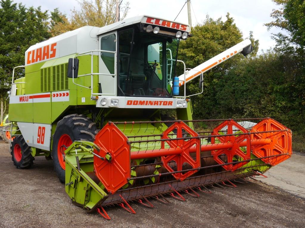 Used Claas Dominator 98 Maxi Combine Harvester