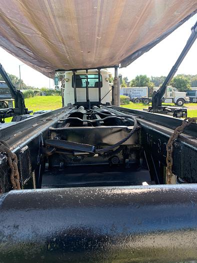 Used 2003 MACK CV 713