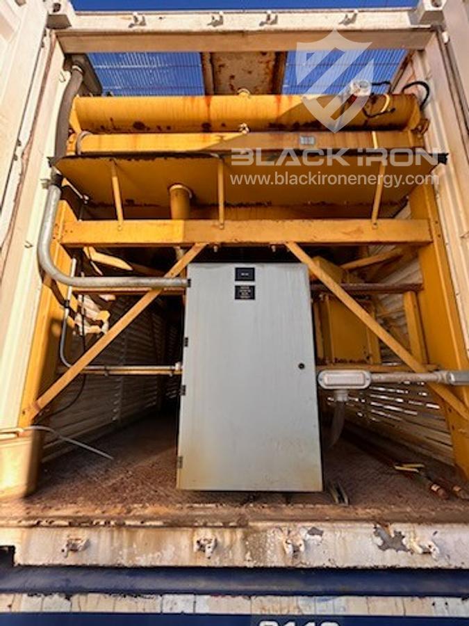 Used 1000 kW Cat XQ1000G Natural Gas Mobile Generator