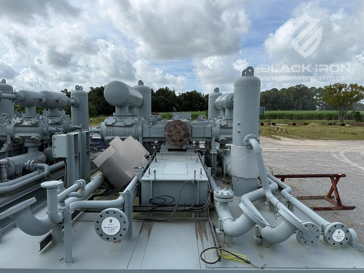 Used Unused 1500 HP CAT EMD KBK/4 3 Stage Sweet (1 of 7)
