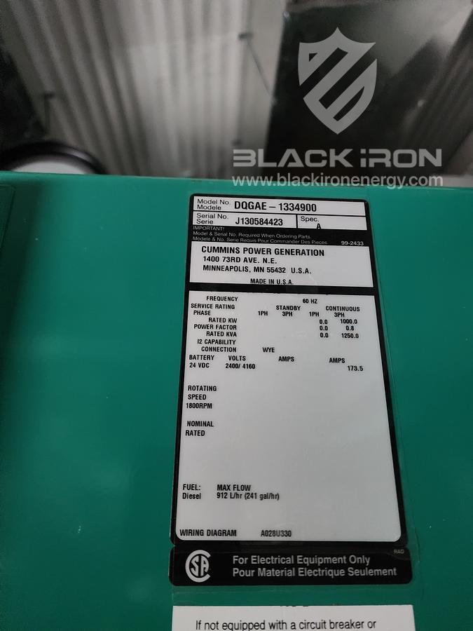 New Surplus Dual 1000 kW Nat Gas/Diesel Genset Package