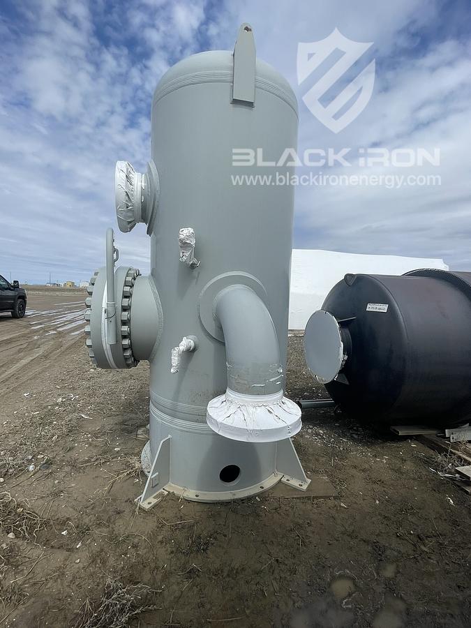 Used 2 36" 1150PSI Sour Vertical Scrubber