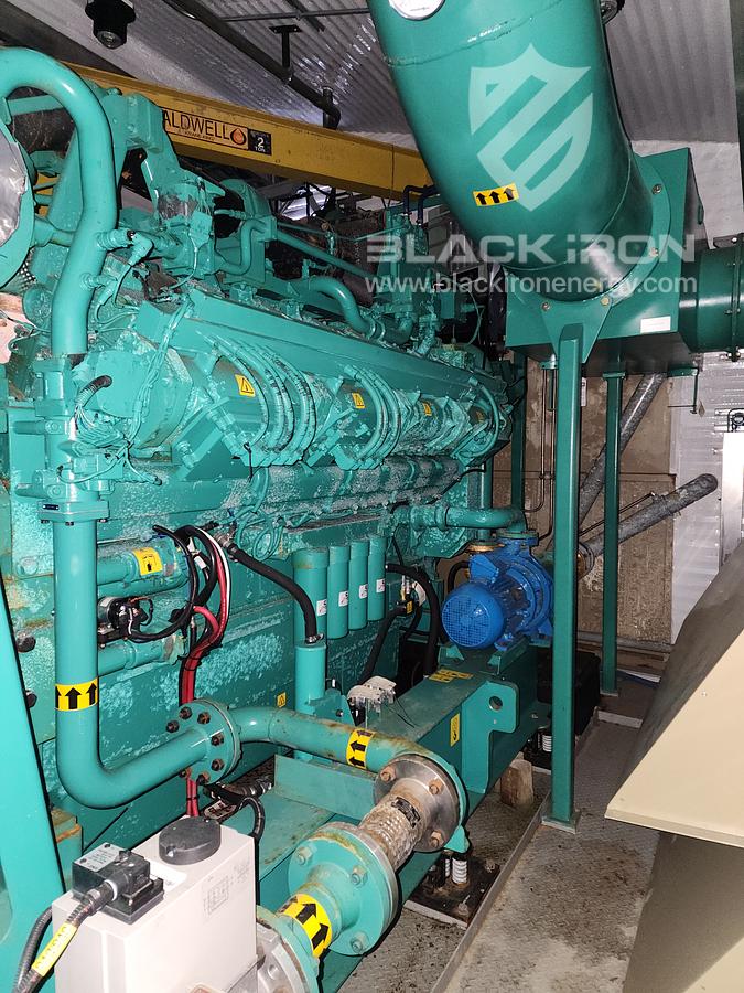 New Surplus Dual 1000 kW Nat Gas/Diesel Genset Package
