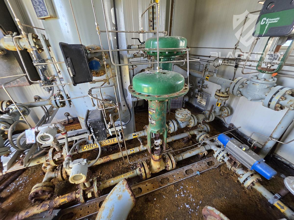 Used 30" x 10', 1440 Psi, Vertical w/ 400BBL Tank - Separator #15002