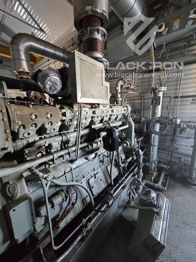 Used Dual Waukesha H24GL Marathon 350 kW Genset