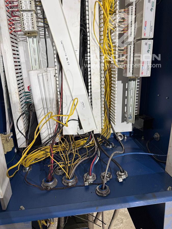 Used REMvue 500S control Panels