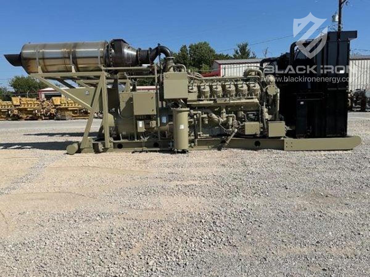 Used 975 kW Waukesha 5794 Natural Gas 480V 60Hz