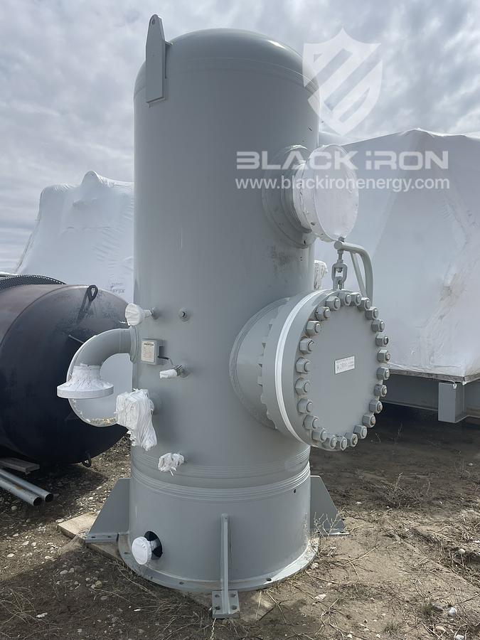 Used 2 36" 1150PSI Sour Vertical Scrubber