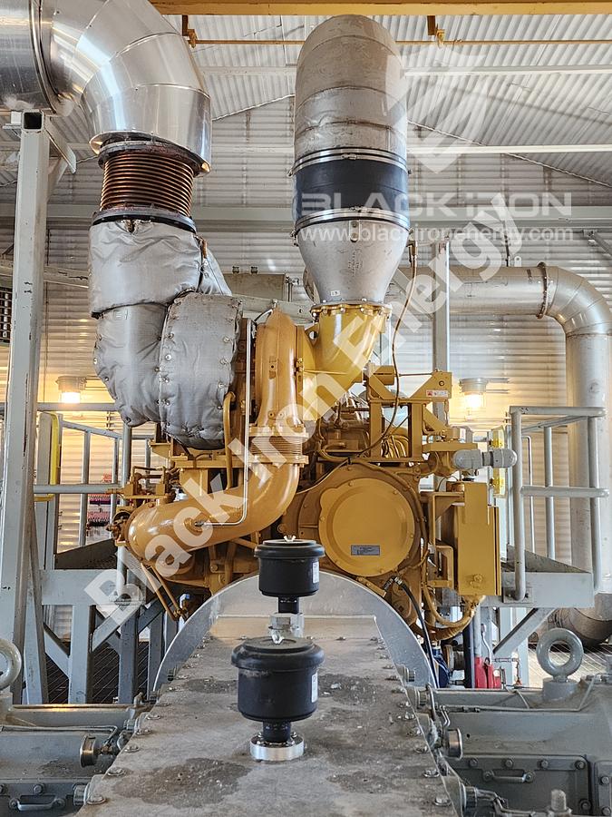 Used 2370 hp Caterpillar G3608-A3 natural gas engine c/w EJW/TAW Cooler, Air Intake, Silencer, & Hot Start (Tag K-5800)