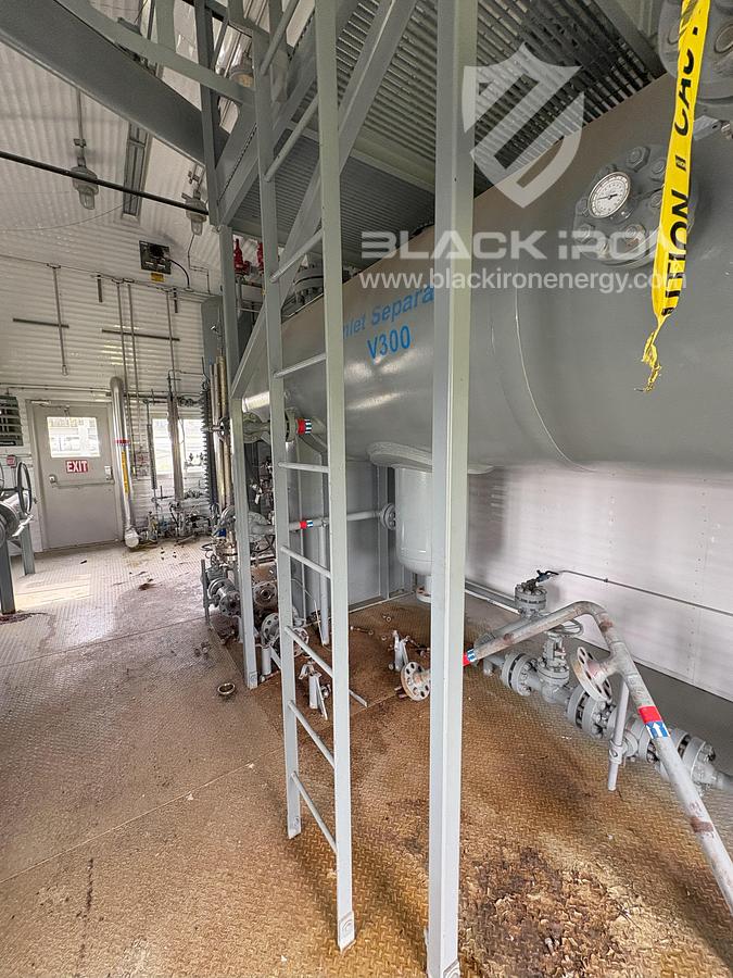 Used 54" OD X 20' S/S x 1595 psig MAWP 3-Phase (Dressed 2 Phase) Sour Inlet Seperator