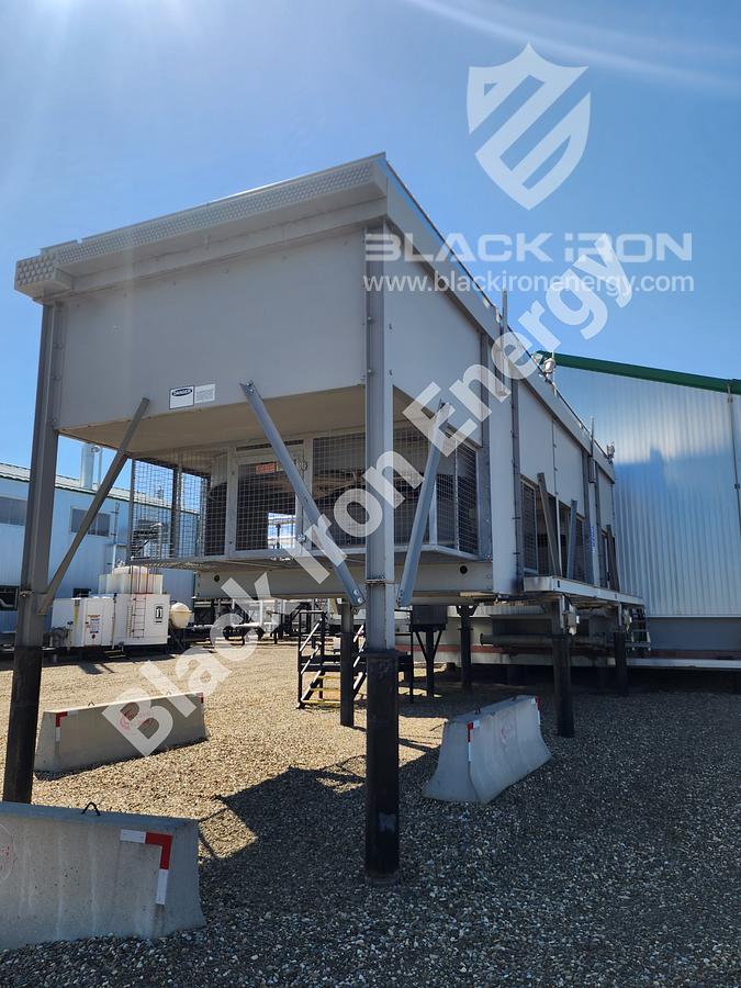 Used 2370 hp Caterpillar G3608-A3 natural gas engine c/w EJW/TAW Cooler, Air Intake, Silencer, & Hot Start (Tag K-5800)