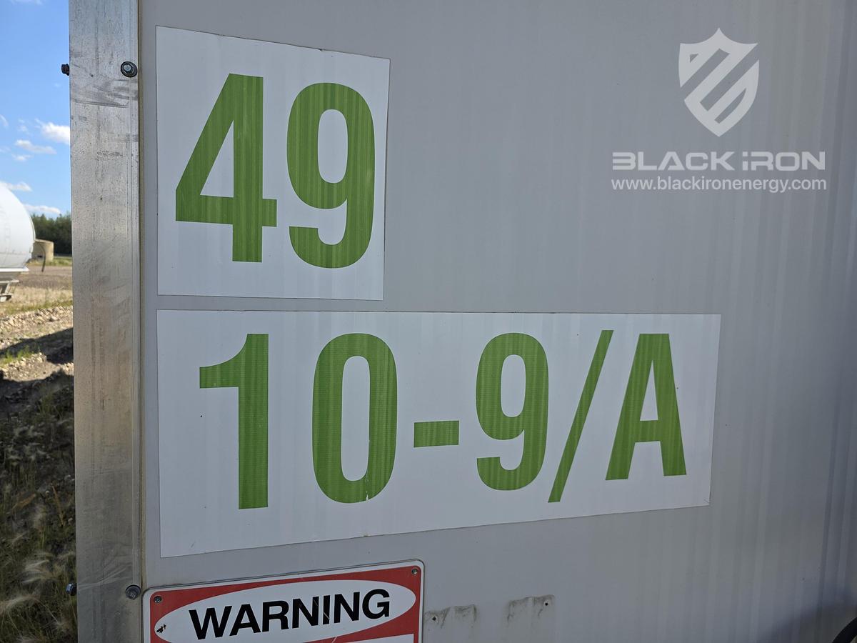 Used ** SALE PENDING ** 30" x 10', 1440 Psi, Vertical w/ 400BBL Tank - Separator #14570