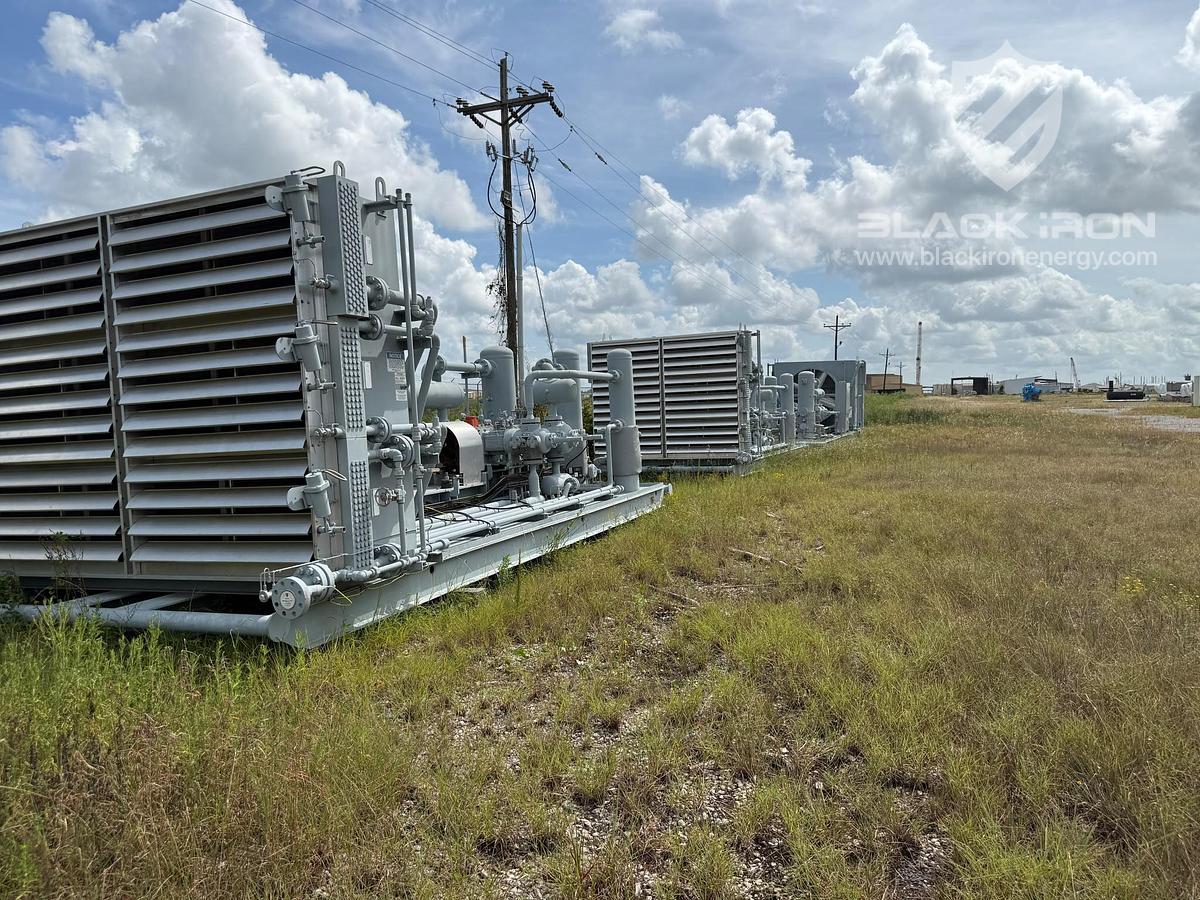New Surplus 400 HP CAT EMD JGA/4 3 stage sweet