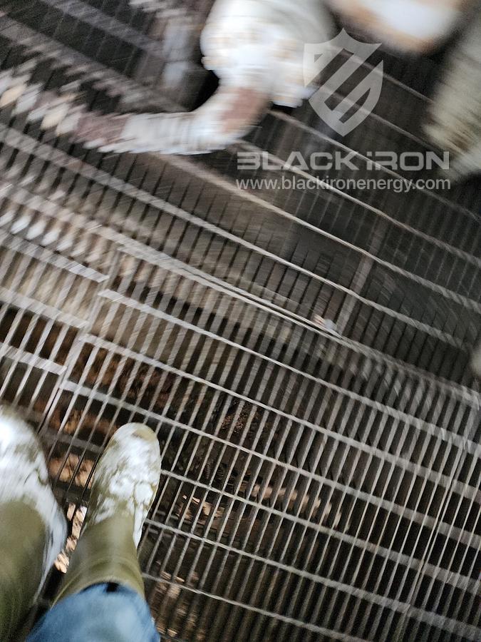 Used Wauk 7042GSI, Ariel JGK4, Reciprocating, 3 stage sweet