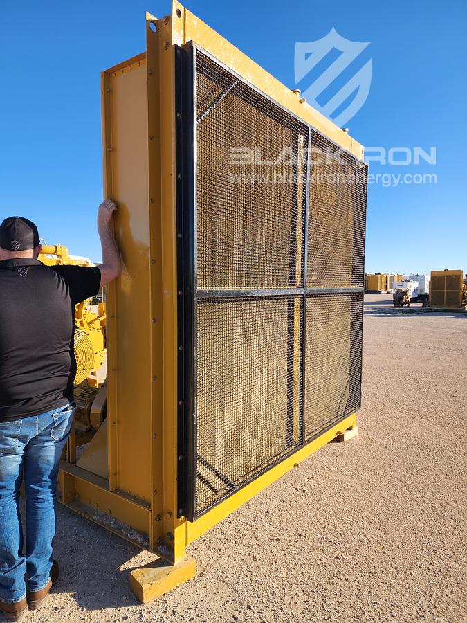 Used 570 KW CAT G3512 Genset