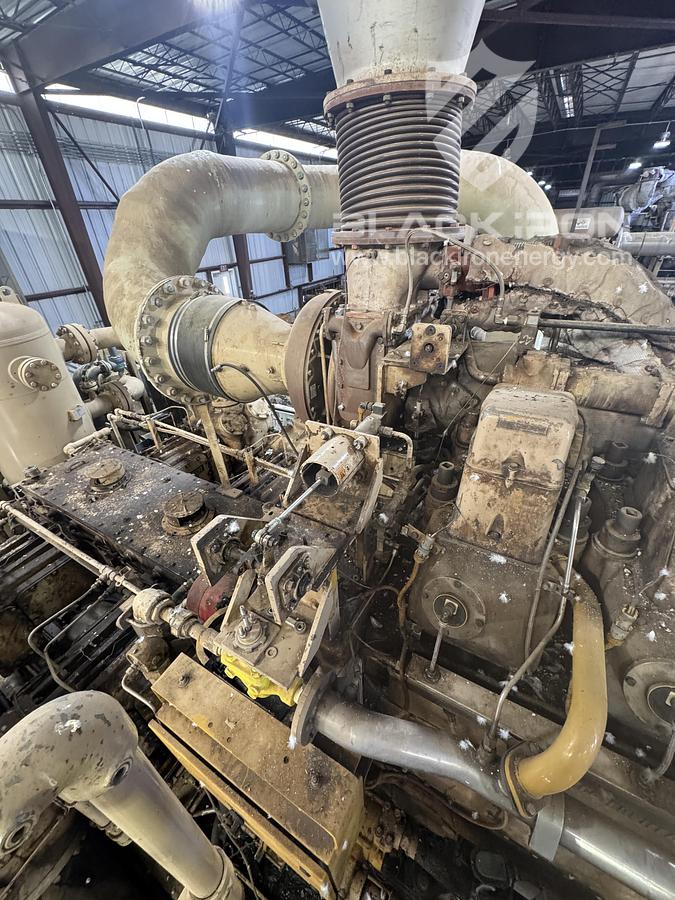 Used 2370Hp CAT 3608, Superior WH64 2 Stage Sour