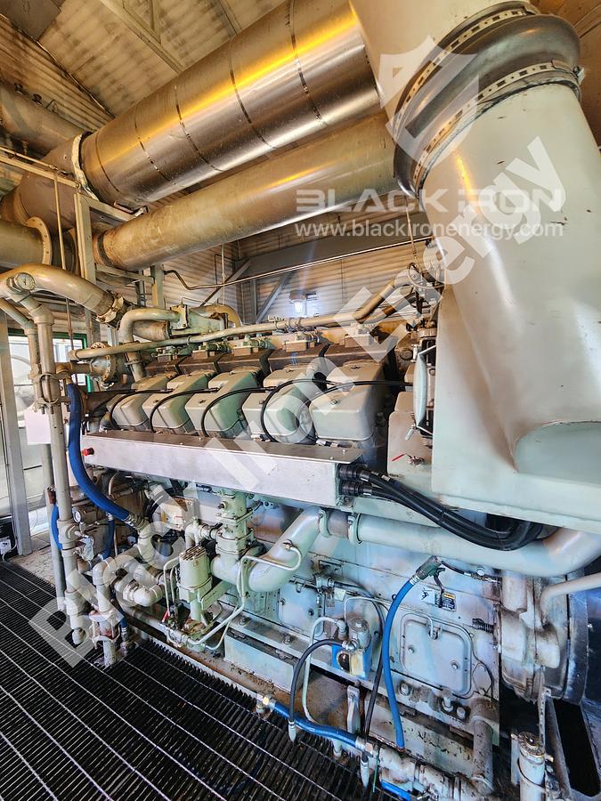 Used 1480 hp Waukesha L7042GSI Natural Gas Engine c/w Silencer/Catalytic Converter (Tag K-1220)