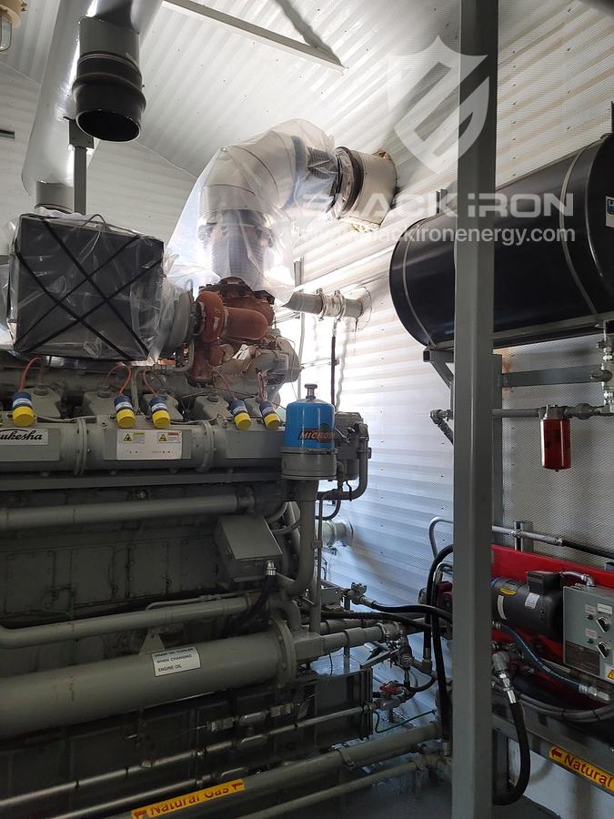 Used P48GL Dual Genset 700KW Nat Gas