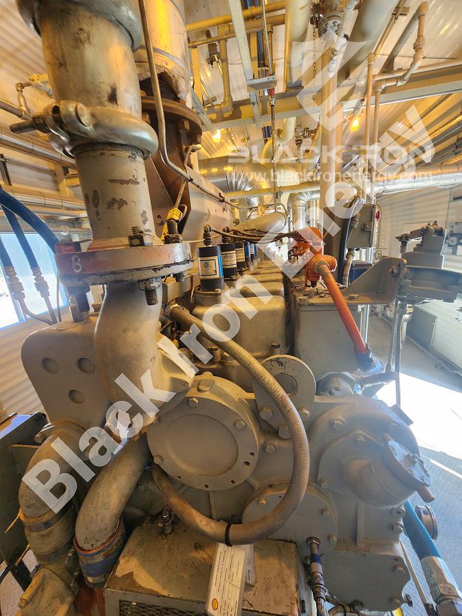 Used 392 hp Waukesha F18GL-LCR Natural Gas Engine c/w Silencer (Tag K-2760)