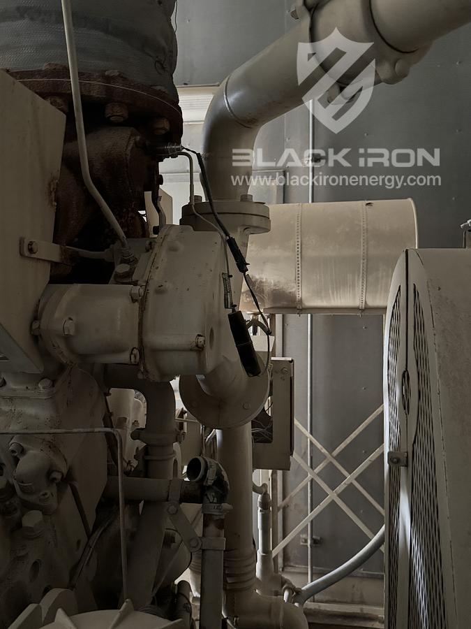 Used 500 kW Waukesha L36GSI Genset