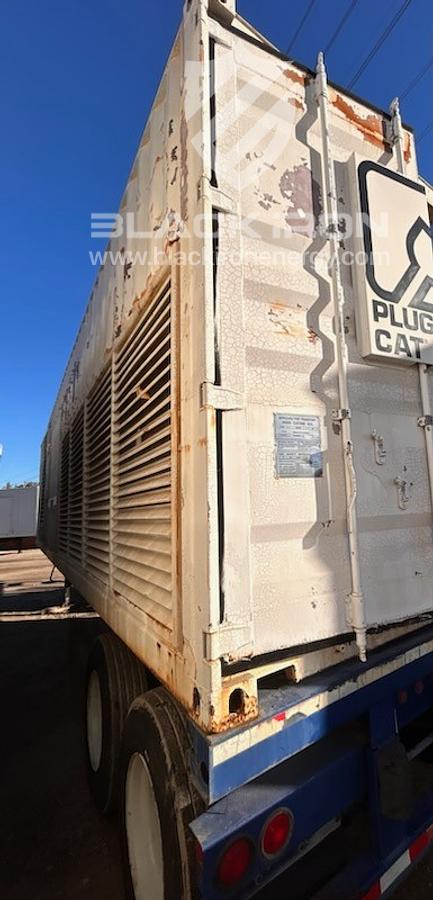 Used 1000 kW Cat XQ1000G Natural Gas Mobile Generator