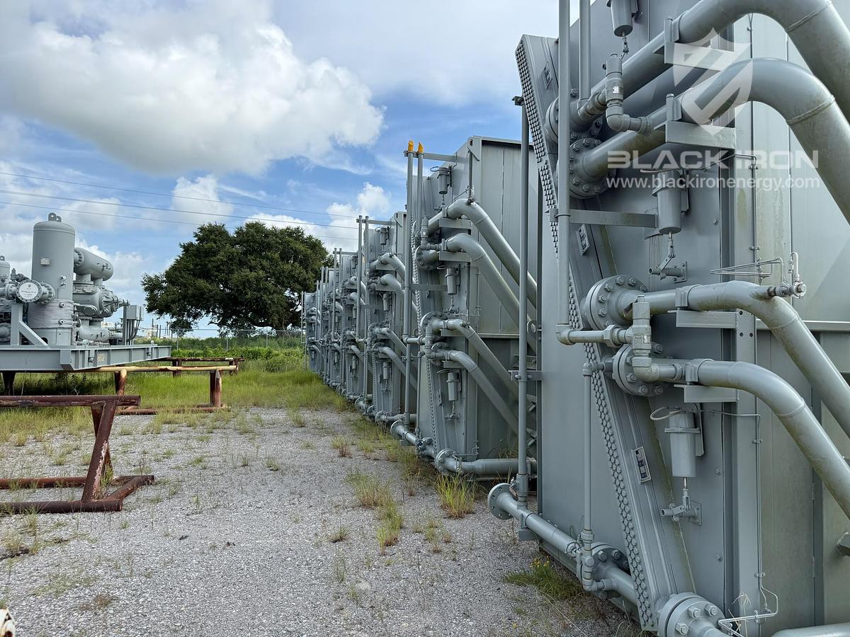 Used Unused 1500 HP CAT EMD KBK/4 3 Stage Sweet (1 of 7)