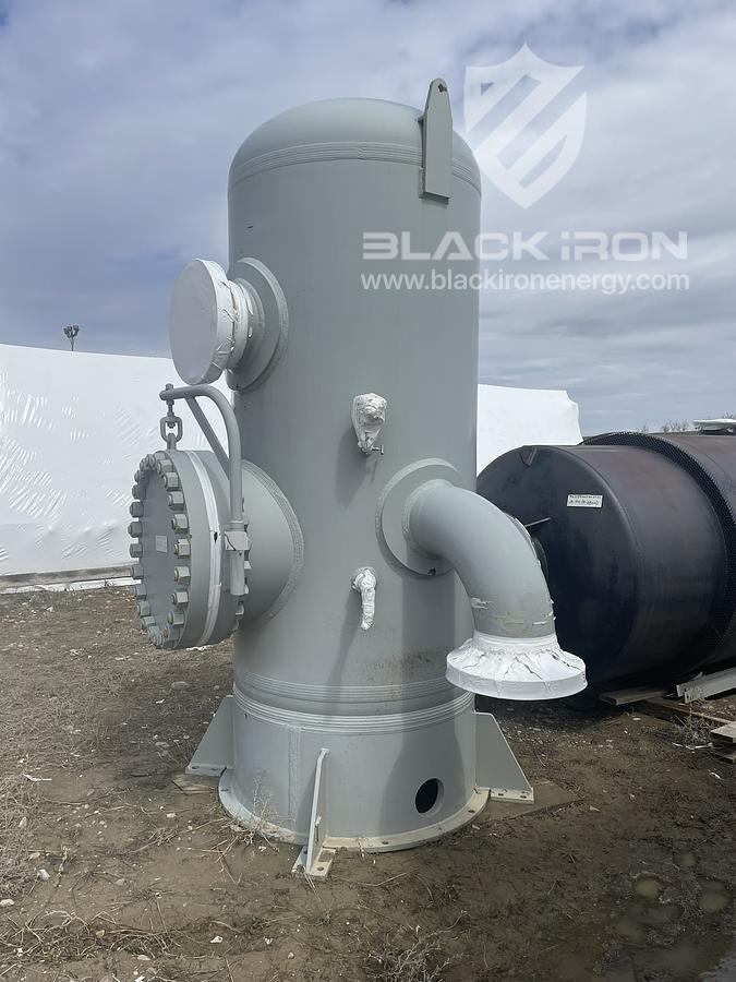 Used 2 36" 1150PSI Sour Vertical Scrubber