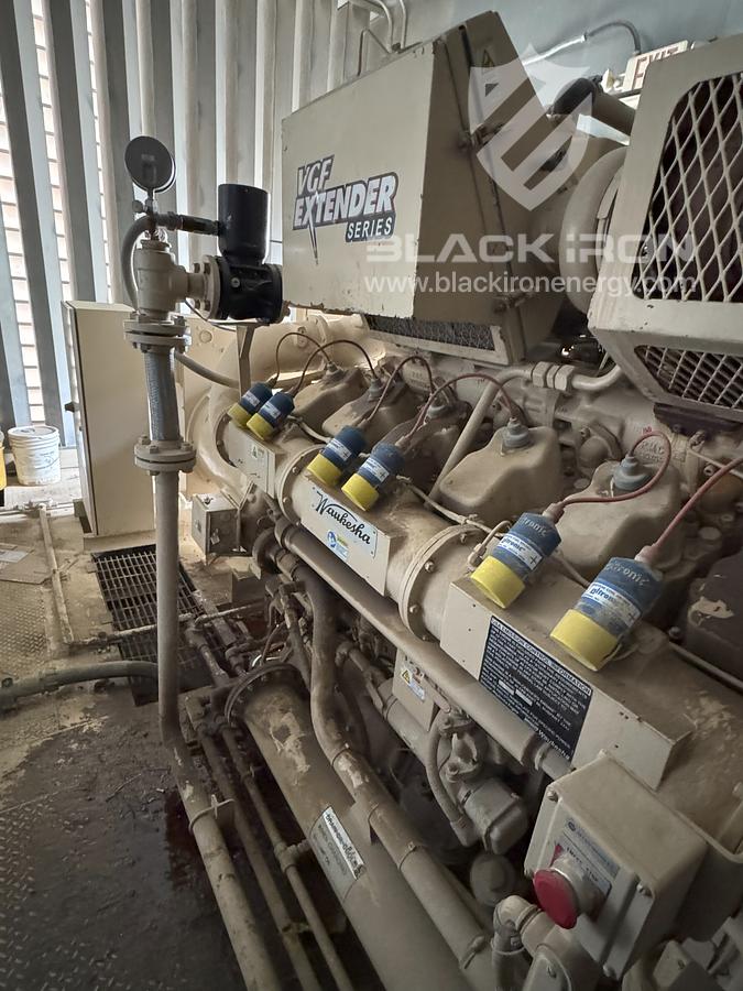 Used 500 kW Waukesha L36GSI Genset